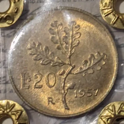 20 Lire Quercia 1957 FDC *Periziato*